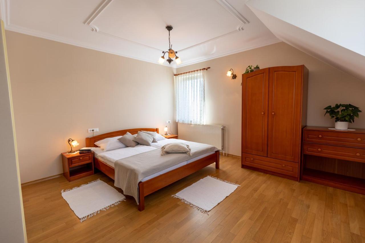 Tourist Farm Tominc Villa Brezje ภายนอก รูปภาพ