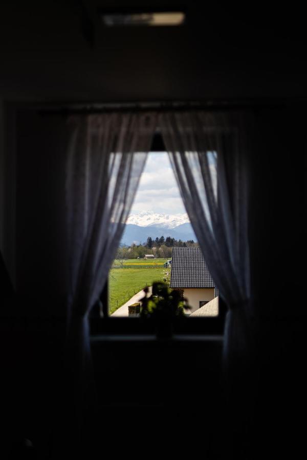 Tourist Farm Tominc Villa Brezje ภายนอก รูปภาพ